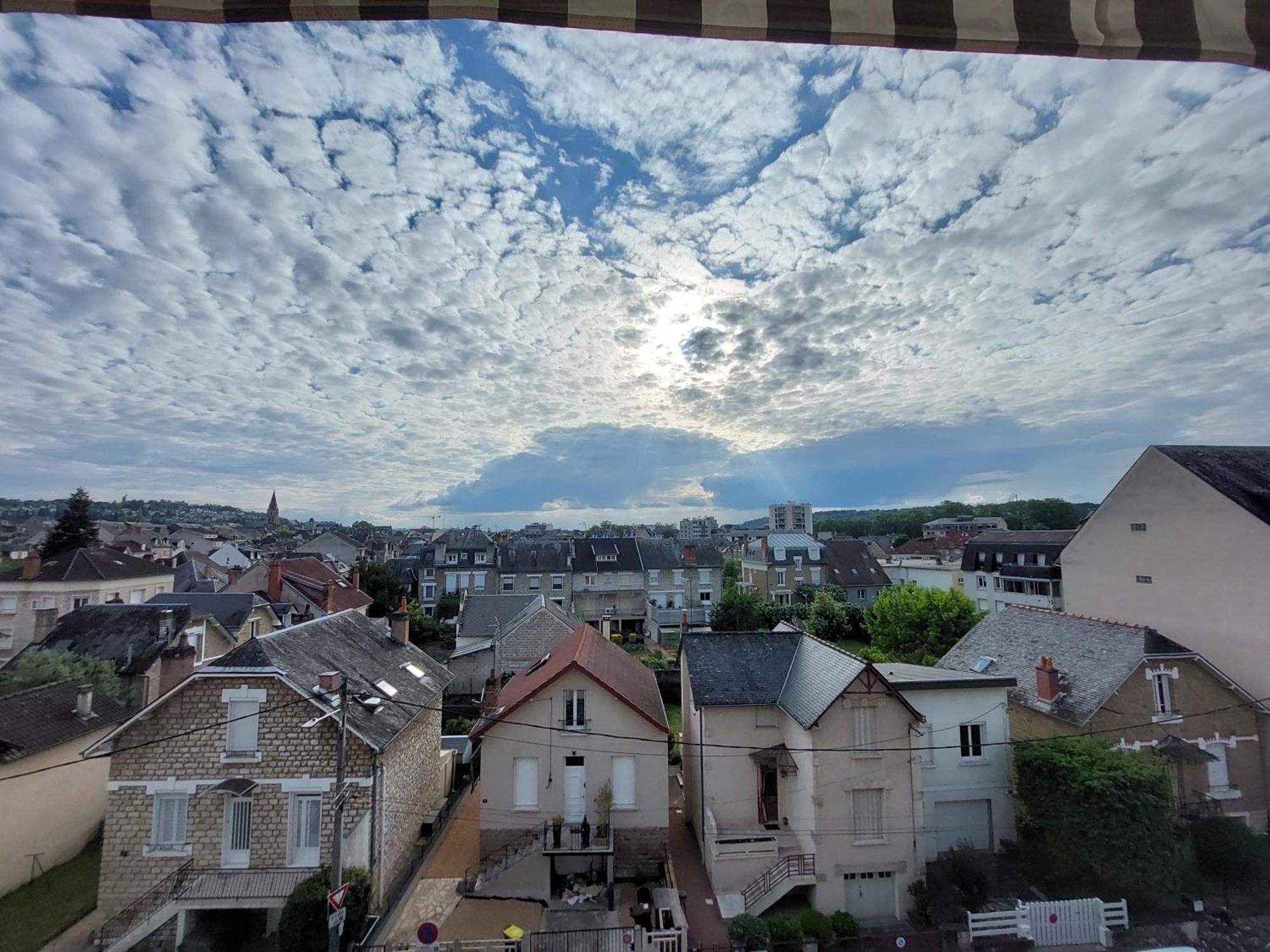 ブリーブ・ラ ・ガイヤルドLe Cosy Gaillard - Meuble Tourisme 3 Etoilesアパートメント エクステリア 写真